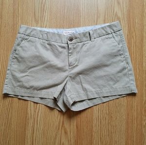 MERONA khaki shorts.